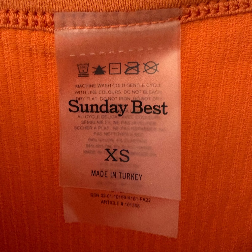 Aritzia Sunday Best Ribbed Orange Crewneck Stretchy Short Sleeve T-Shirt Size XS - Picture 4 of 7